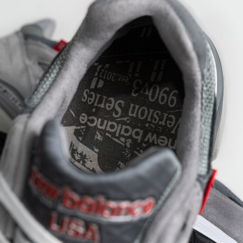 Shot of the insole of the 990v3 Version Series showcasing the clock tower graphic.